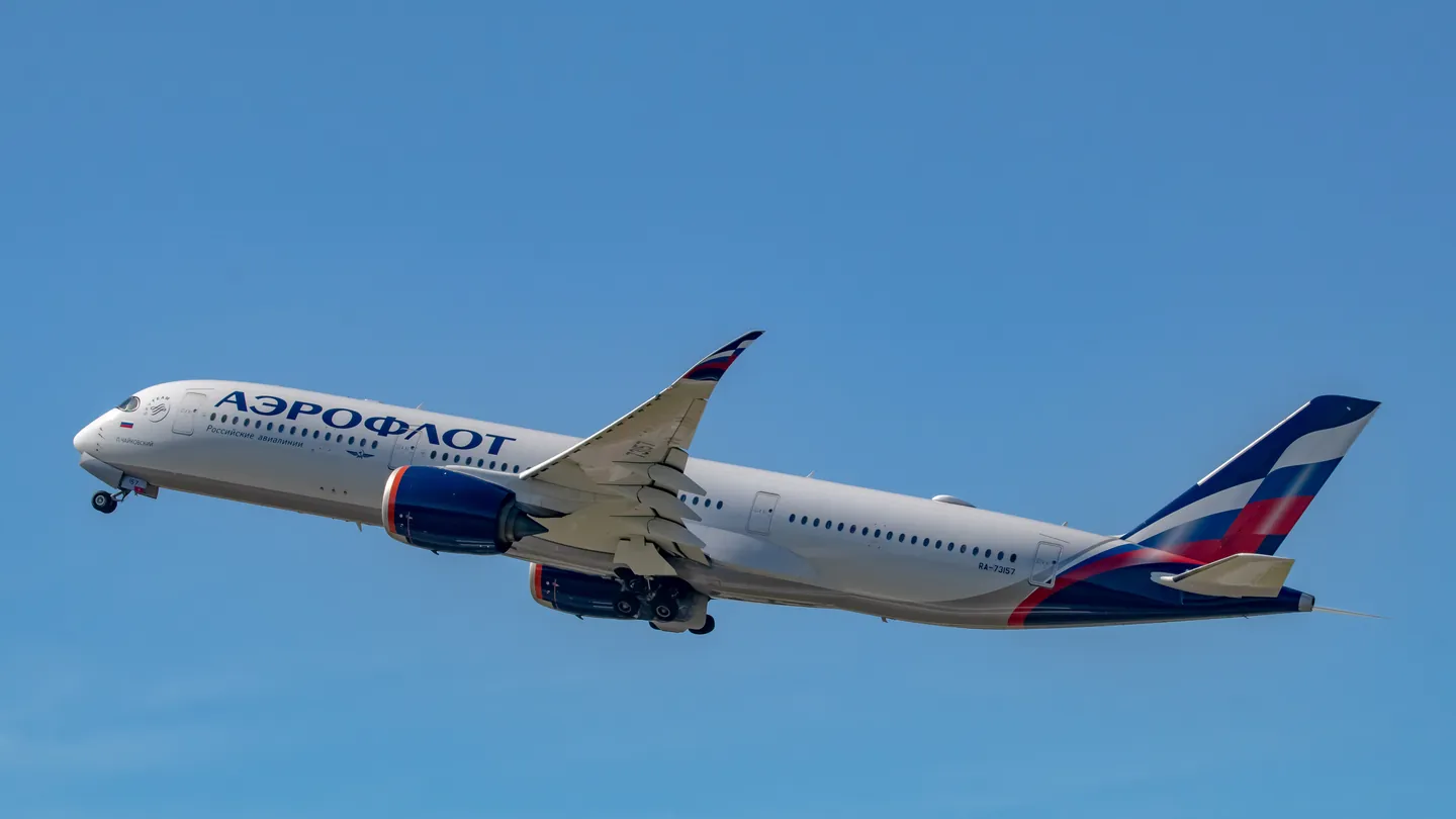 Airbus A350 «Аэрофлота» набирает высоту